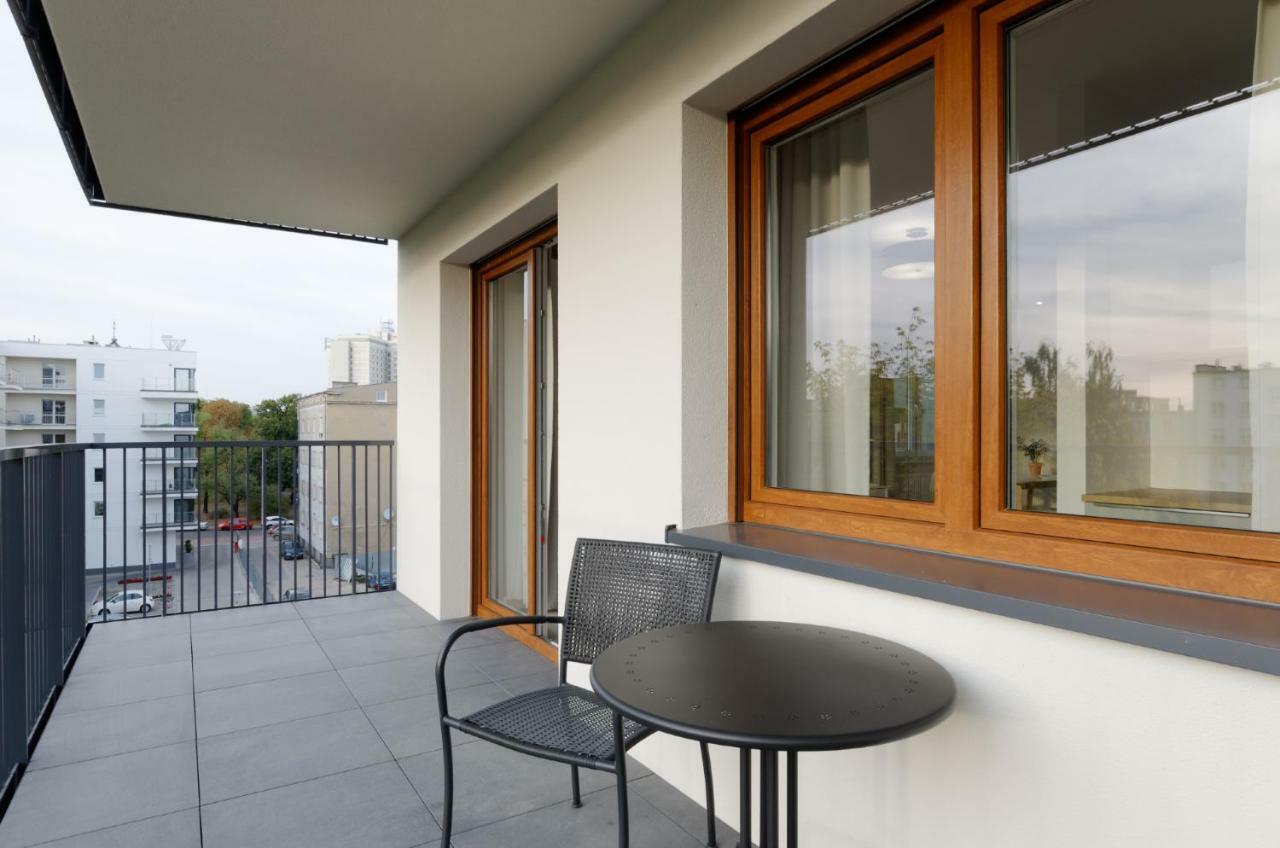 Apple Green Apartments Познан Екстериор снимка