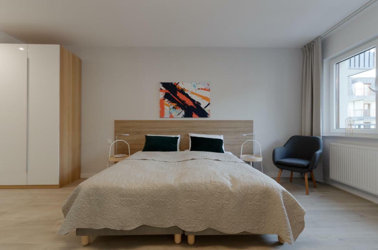 Apple Green Apartments Познан Екстериор снимка