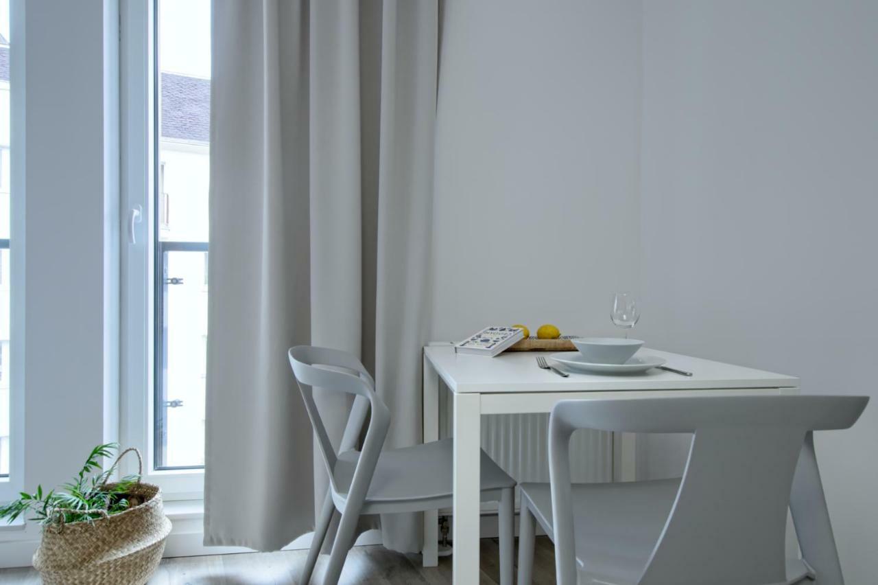Apple Green Apartments Познан Екстериор снимка